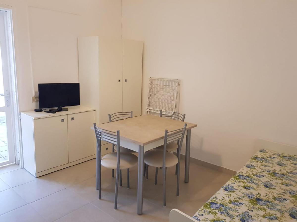 Centro Vacanze Lido Smeraldo Фриголе Екстериор снимка